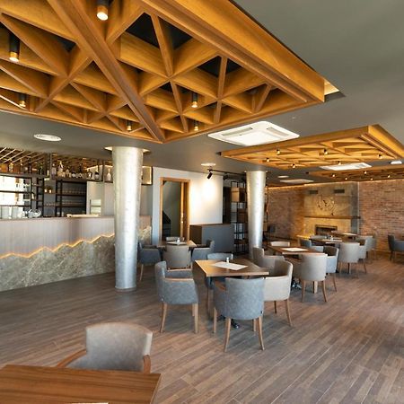 Hotel Castello Prizren Bagian luar foto