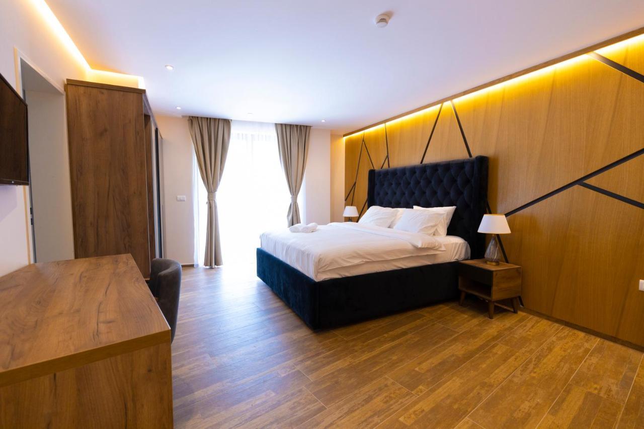 Hotel Castello Prizren Bagian luar foto