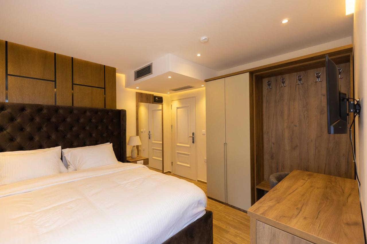 Hotel Castello Prizren Bagian luar foto
