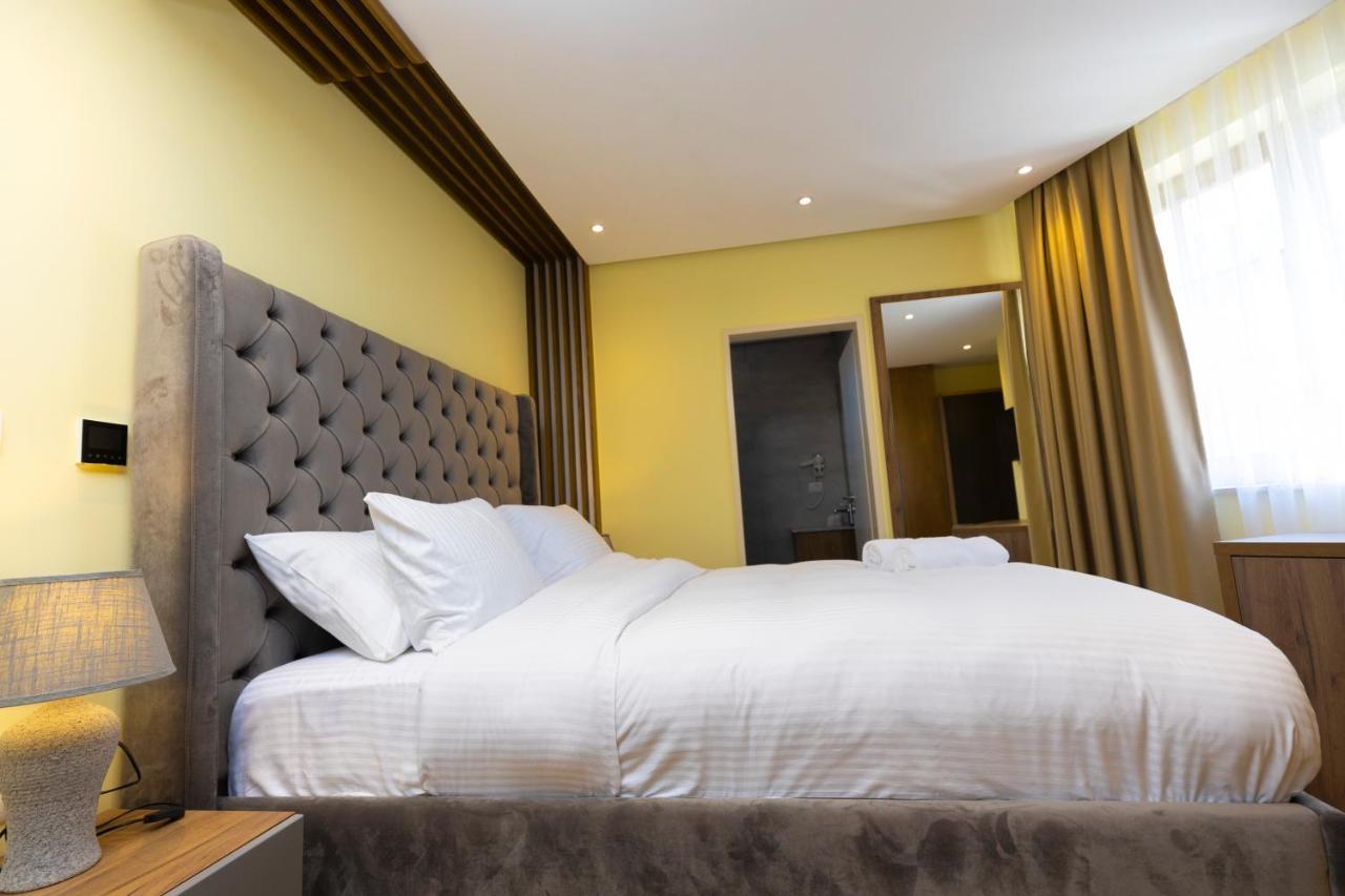 Hotel Castello Prizren Bagian luar foto