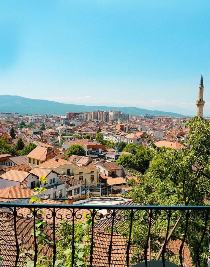 Hotel Castello Prizren Bagian luar foto